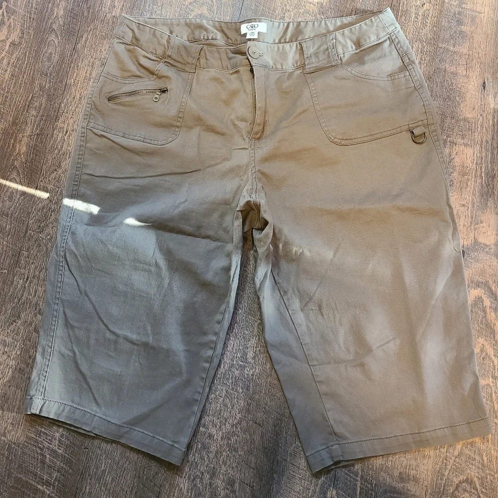 Cato plus size brown Bermuda Shorts Size 20 Women's - Picture 1 of 12